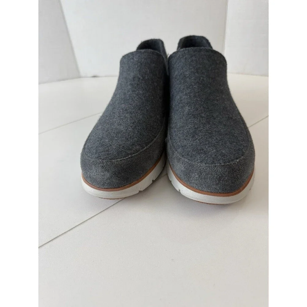 L.L.Bean Downeast Slip-Ons Men's Slippers Size 12 Gray Wool Lined Shoes 522894